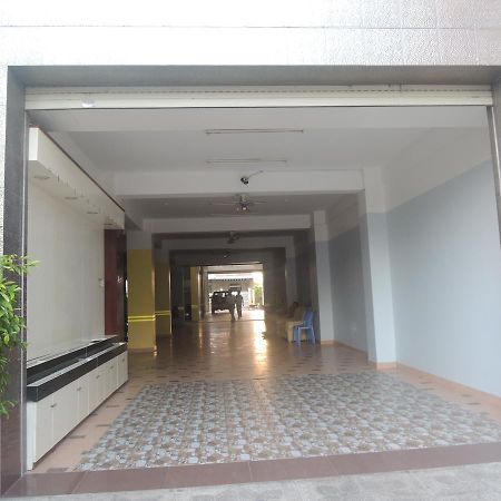 Nam Kieu Hotel Ca Mau Bagian luar foto