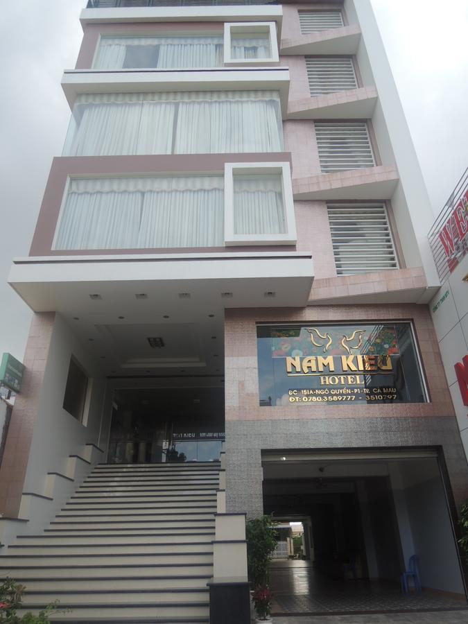 Nam Kieu Hotel Ca Mau Bagian luar foto