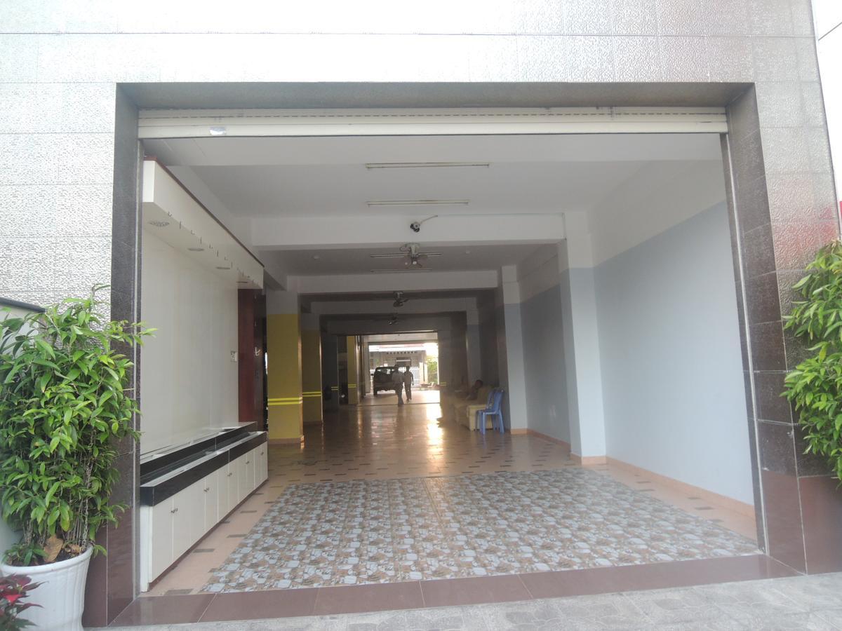 Nam Kieu Hotel Ca Mau Bagian luar foto