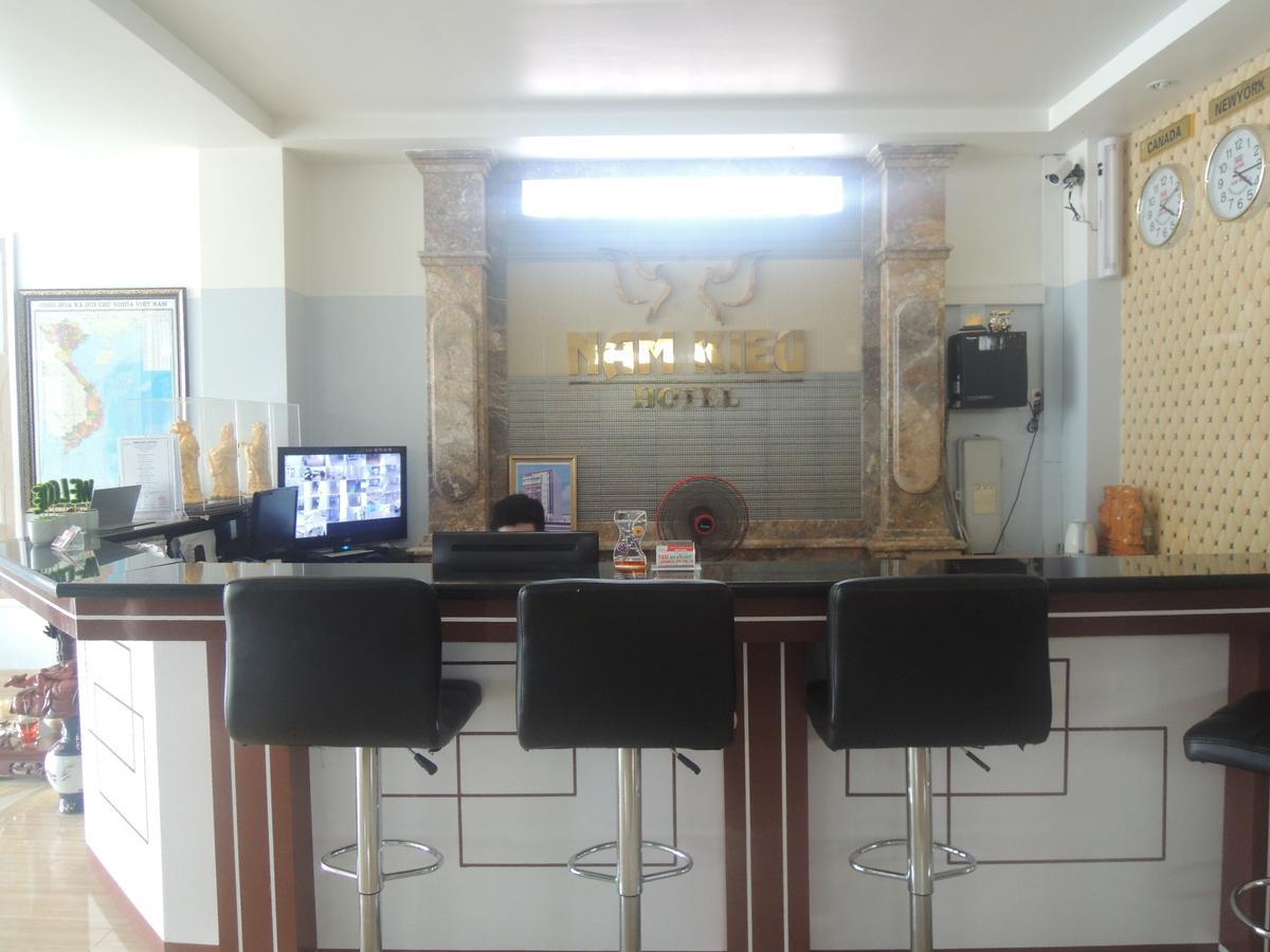 Nam Kieu Hotel Ca Mau Bagian luar foto